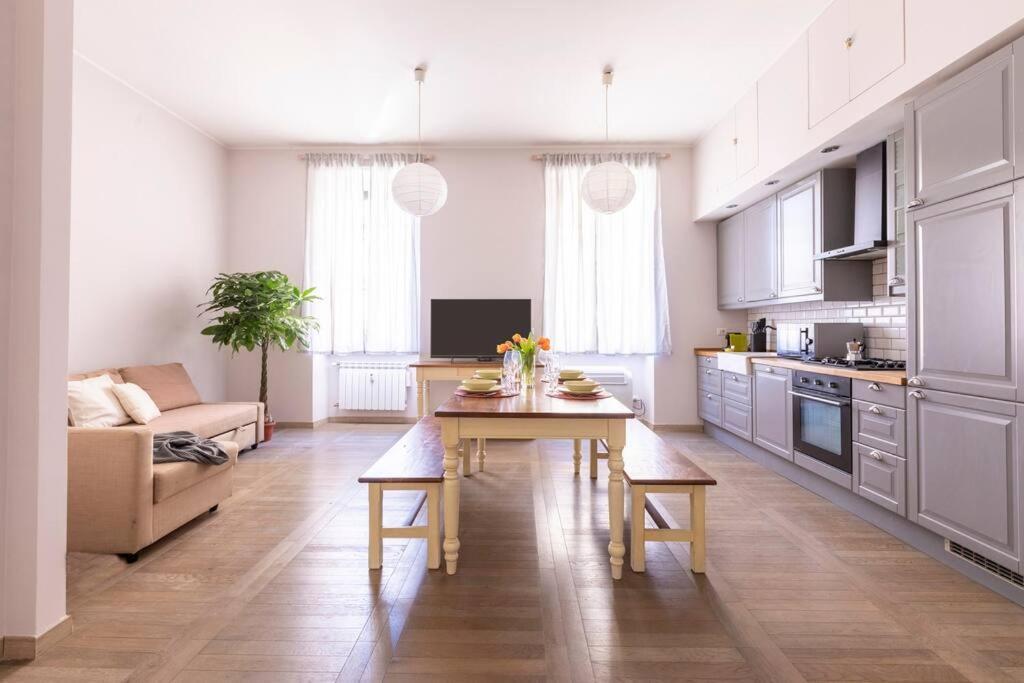 Casa Lante By Hili Apartment Rome Exterior photo
